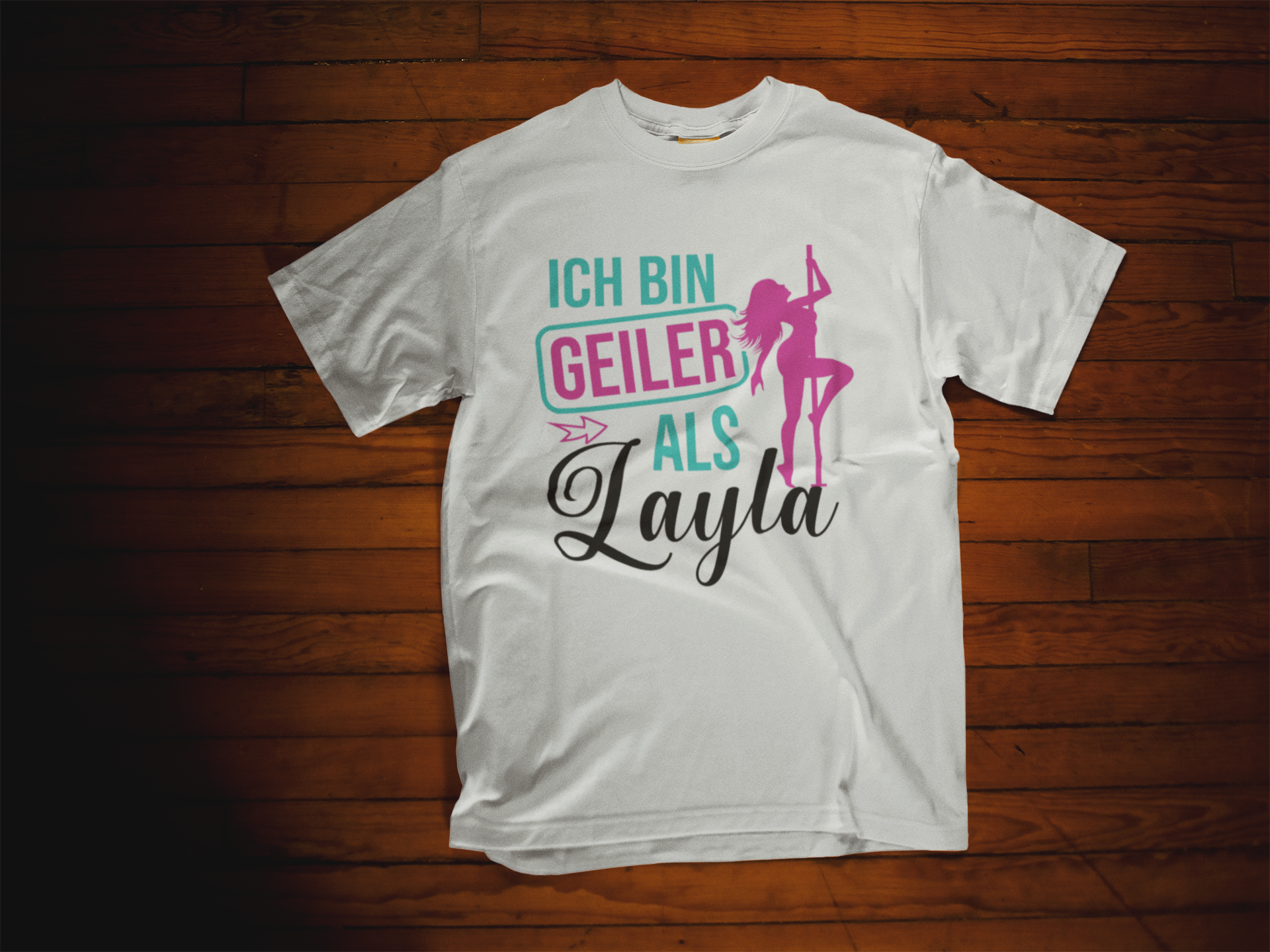 LAYLA T-Shirt I Unisex